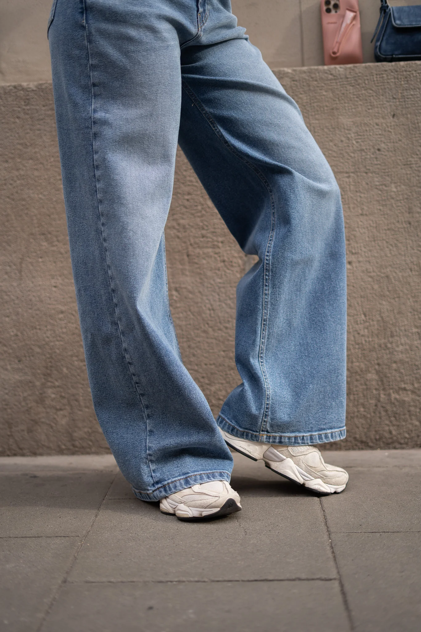BAGGY HIGH RISE - LIGHT BLUE - Image 4