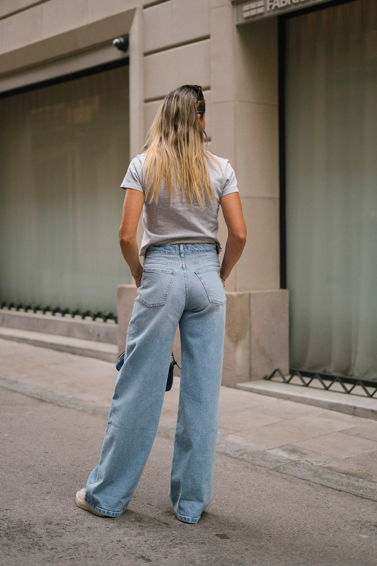 BAGGY TALL HIGH RISE - LIGHT BLUE - Image 3